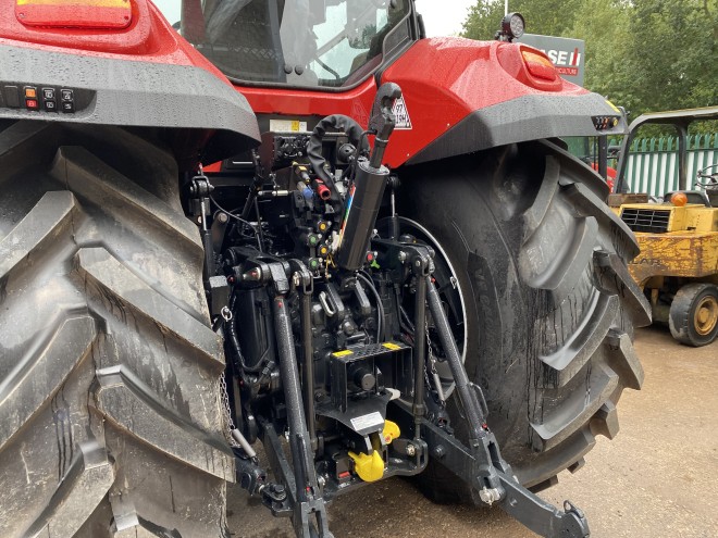 Case IH Puma 260 CVX C/W Front linkage and Front PTO