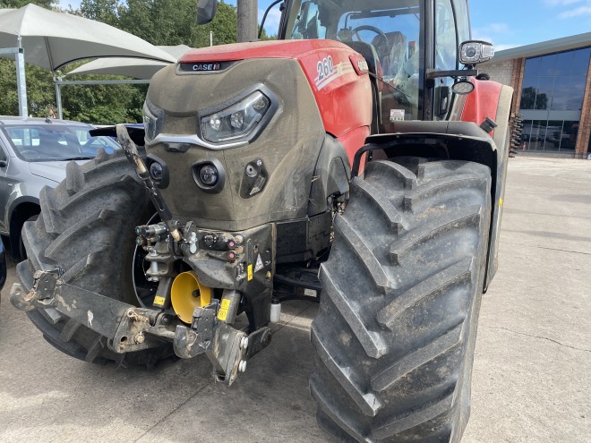 Case IH Puma 260 CVX C/W Front linkage and Front PTO