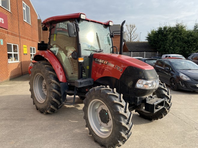 Case IH Farmall 75A