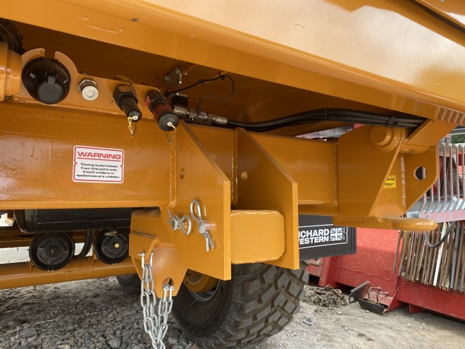 Richard Western Suffolk SF 18 HS Plus 18Ton Grain trailer C/W Rear draw bar, tow out points,Roll over Sheet