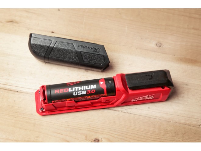 3.0 AH REDLITHIUM™ USB Battery. OEM. Part No 4933478311.Milwaukee dealer. Milwuakee product. Milwaukee hand tools, power tools, PPE. B4 USB battery. Single cell battery. Startin Tractors. Milwaukee stockist. Local dealer. Click & collect Milwaukee tools.
