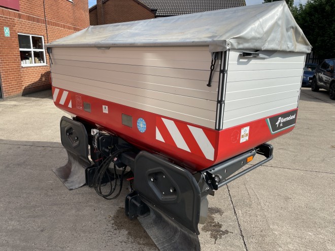 Kverneland Exacta HL Fertiliser spreader, simple machine hydraulic shutters