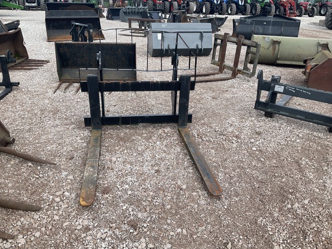 Case CNH pallet tines