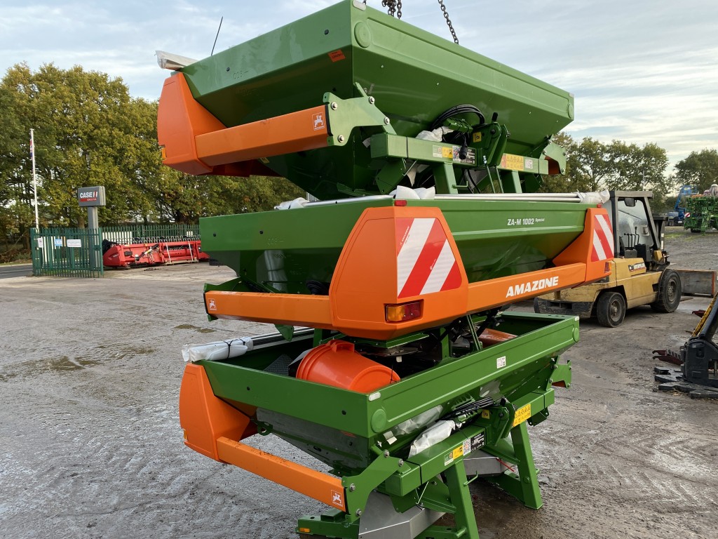 Amazone Fertiliser spreader for sale