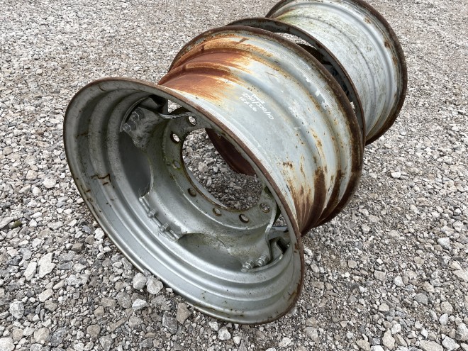 15x26 adjustable rims pair
