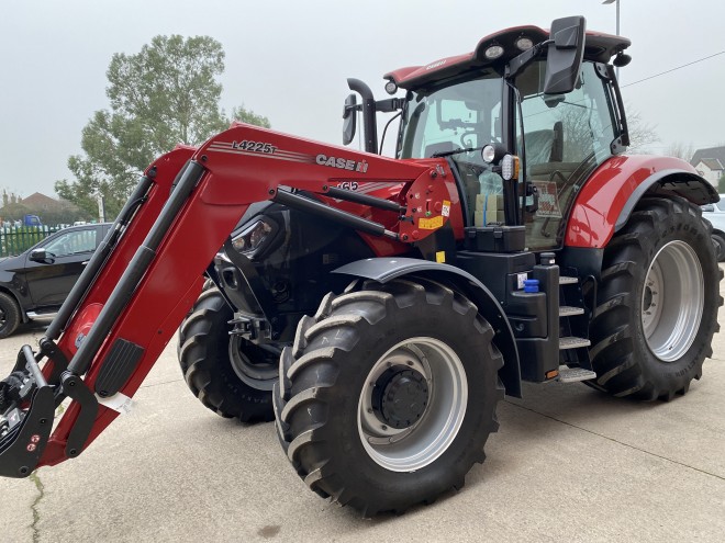 Case IH Puma 165 Multi controller Powershift with L4225T Loader (MX)