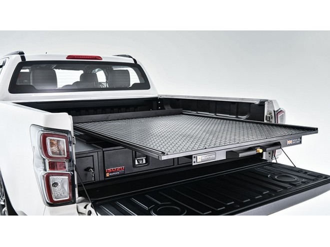 Mountain Top MT2 Aluminum Lid - Double Cab Isuzu OEM. Part No IACC3625. Isuzu accessories. Isuzu mountain top. Double cab. Isuzu dealer. click & collect. Isuzu Dmax Startin Tractors