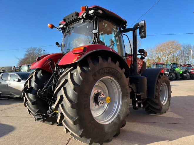 Case IH Puma 200 CVX Front Linkage Accuguide Ready