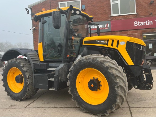 JCB Fastrac 4220