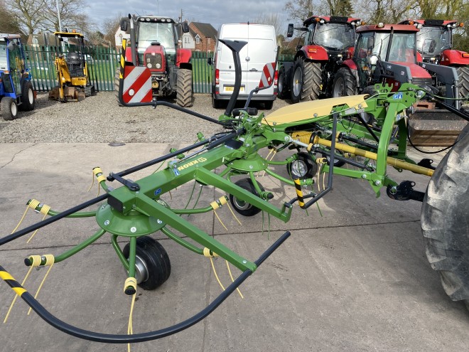 Krone Vendro 560 4 Rotor Tedder