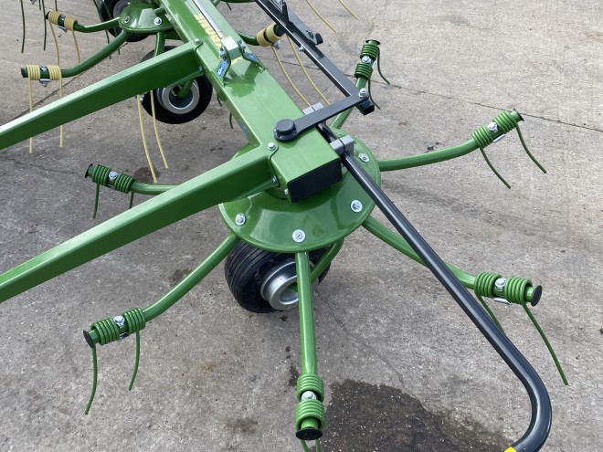 Krone Vendro 560 4 Rotor Tedder