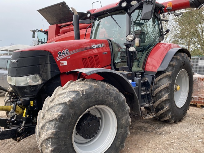 Case IH Puma 240 CVX C/W Front linkage and PTO, Full Accuguide