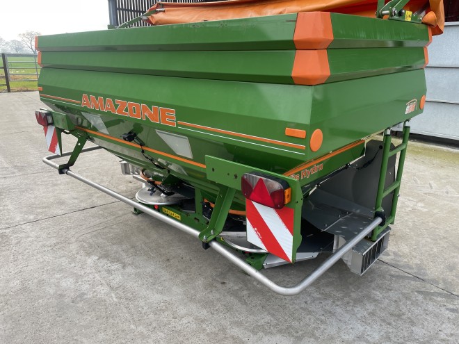 Amazone ZAM 4200 Ultra Profis Hydro C/W Amaron + and GPS Switch