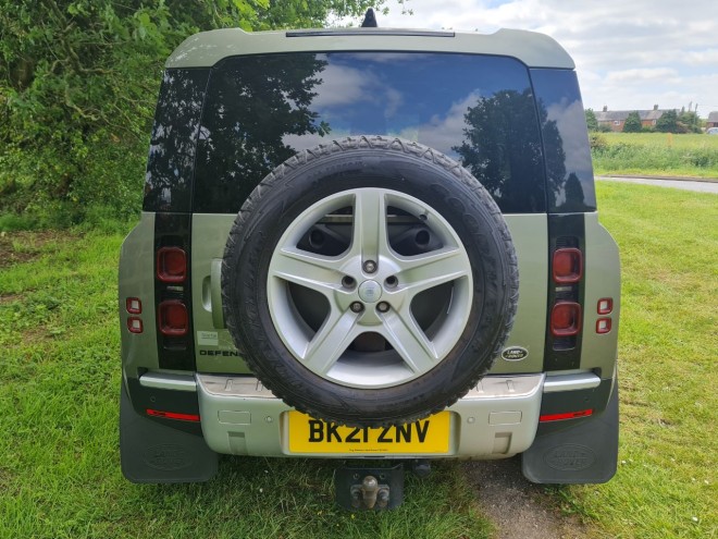 Land Rover Defender 3.0 D250 Hard Top SE Auto Commercial