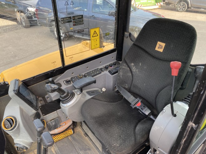 JCB 50 Z- 2 C/W Quick Hitch and 1 x 3' Bucket