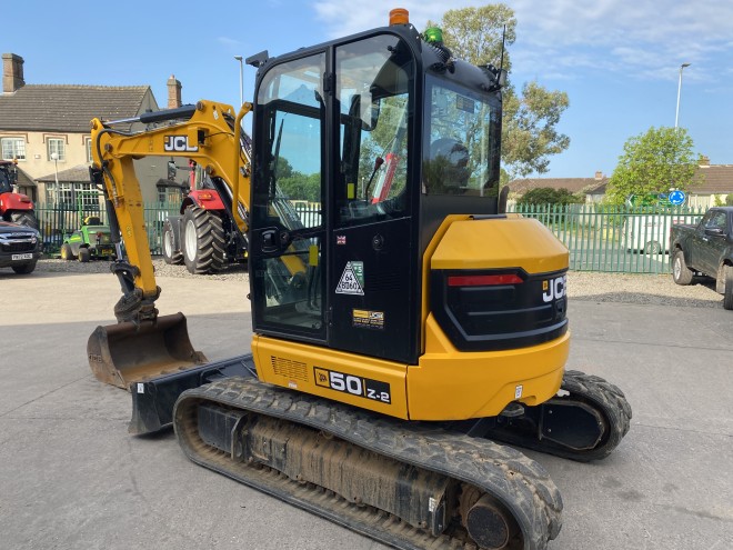 JCB 50 Z- 2 C/W Quick Hitch and 1 x 3' Bucket