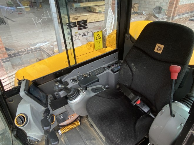 JCB 50 Z- 2 C/W Quick Hitch and 1 x 3' Bucket