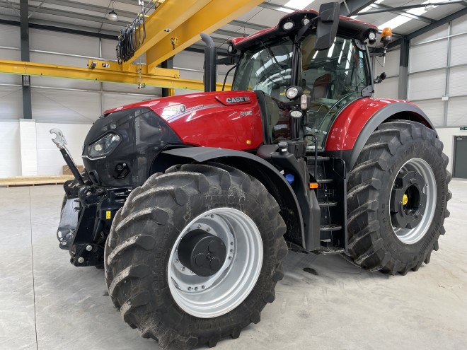 Case IH Optum 300 CVX 50 KPH C/W Front Linkage