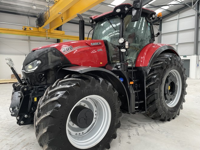 Case IH Optum 300 CVX 50 KPH C/W Front Linkage