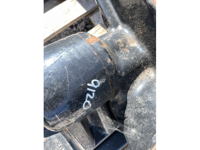 Case Axial Flow 20 series stub axles