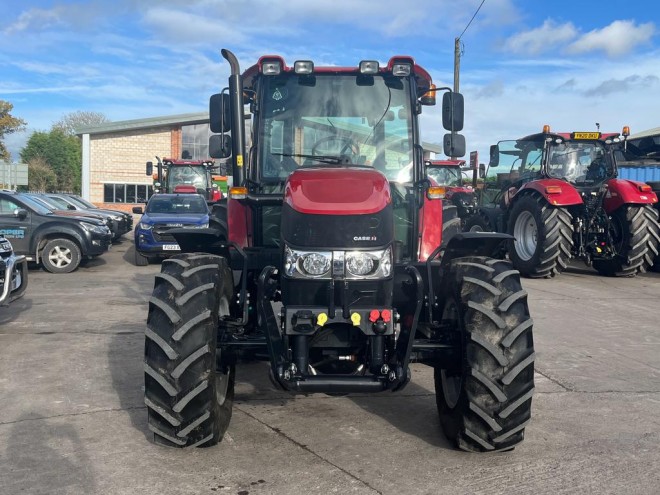 Case IH Farmall Powershuttle 95A Complete with Front Linkage