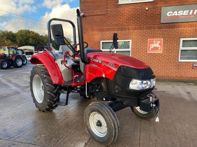 Case IH Farmall 55C 2WD Powershuttle ROPS