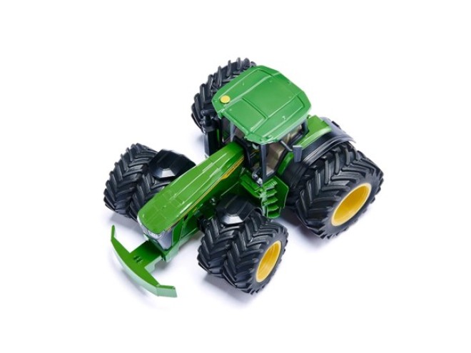 Siku John Deere 8R 410 with Double Tyres. OEM. Part No 032921. Siku 1:32 scale toy. John Deere. John Deere toy. Online farming shop. Toy tractor. Case IH dealer. Christmas toy. farming. Farming toy. collectable toy models. John Deer Collectables. Agriculture toy. click & collect. Startin Tractors.