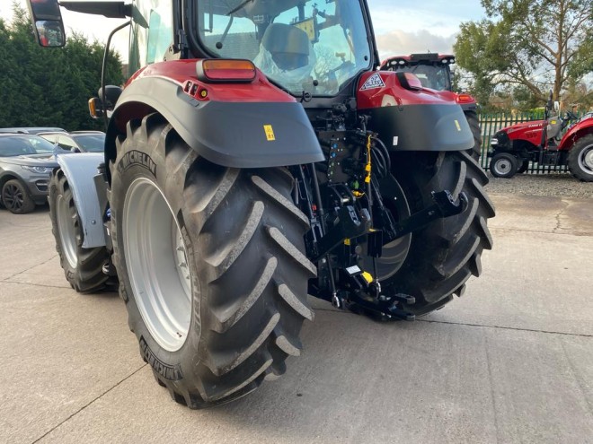 Case IH Vestrum 130 Active Drive 8 Front linkage Full suspension Demo