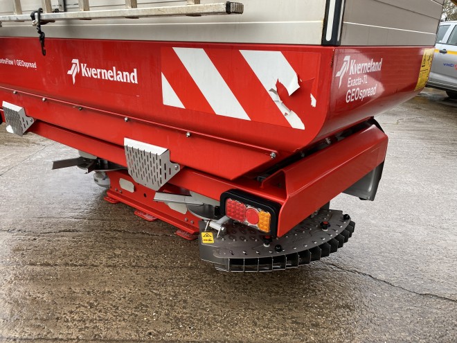 Kverneland Exacta - TL GEO Spread Fertilizer spreader Isobus