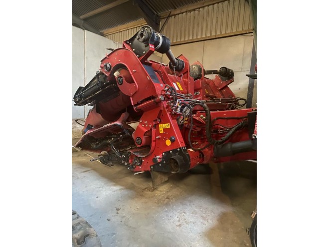 Case IH 4408F Chopping 8 Row Maize Header 75cm Folding