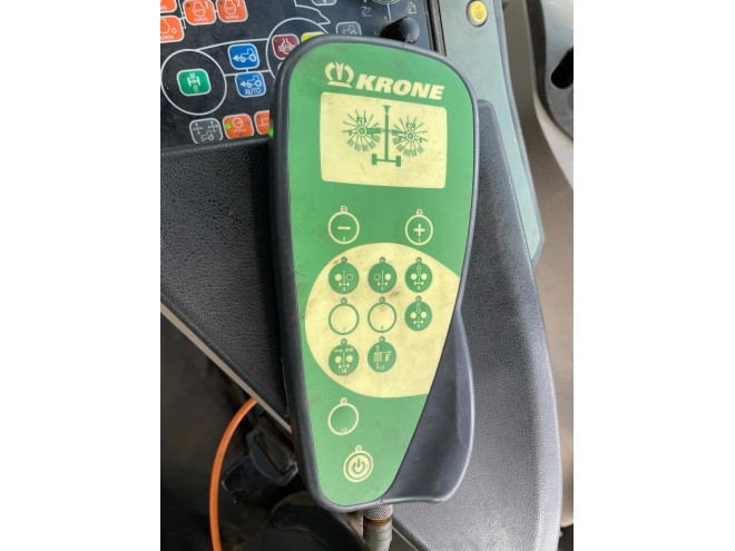 Krone Swadro 1000 Twin Rotor Centre Delivery Rake