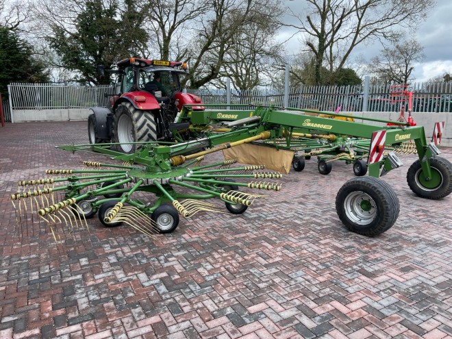 Krone Swadro 1000 Twin Rotor Centre Delivery Rate