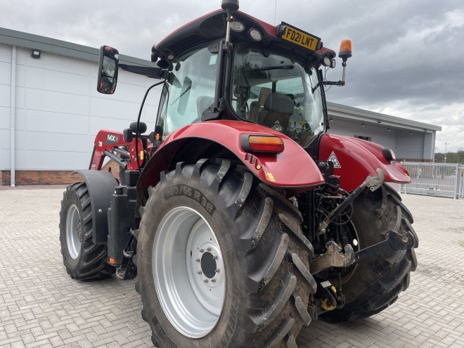 Case IH Puma  X 165 50 Kph Semi Powershift Front linkage and MX 412 Loader SFL FITTED
