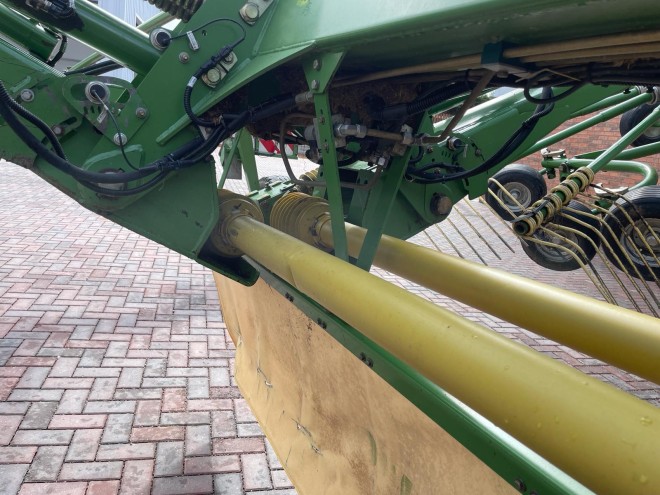 Krone Swadro 1000 Twin Rotor Centre Delivery Rate