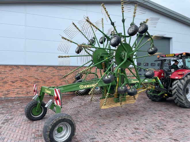 Krone Swadro 1000 Twin Rotor Centre Delivery Rate