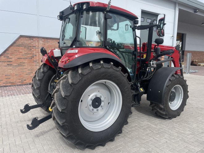 Case IH Farmall 120C HI-LO with U406+ loader