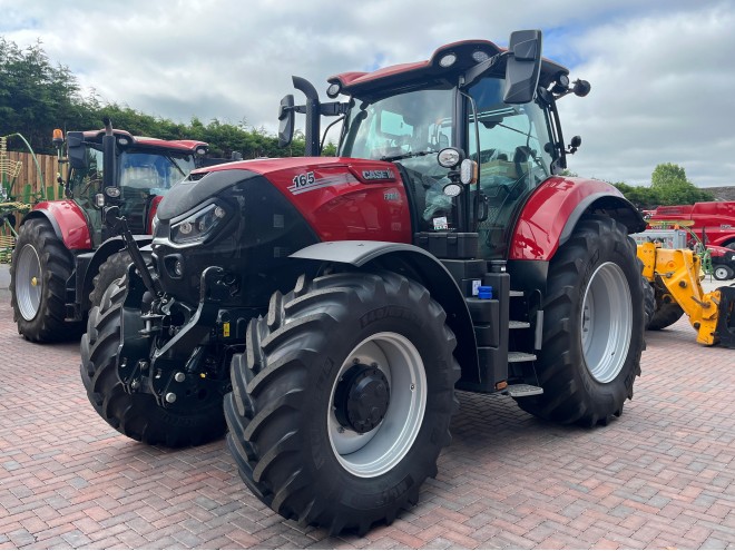 Case IH Puma 165 Multicontroller Full Powershift Front Linkage Accuguide Ready C/W MX Loader