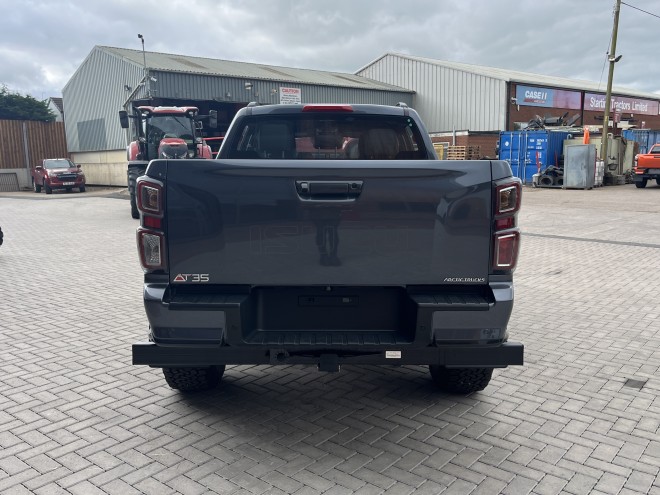 Isuzu D-MAX Arctic Trucks AT35 Auto