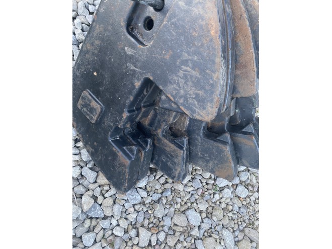 6 x Case IH front weighs