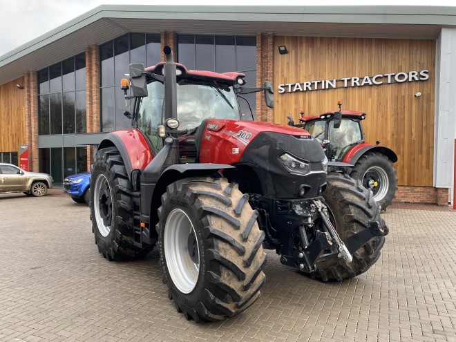 Case IH Optum 300 CVX 50 KPH C/W Front Linkage