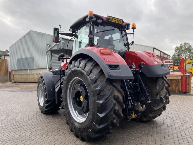 Case IH Optum 300 CVX 50 KPH C/W Front Linkage
