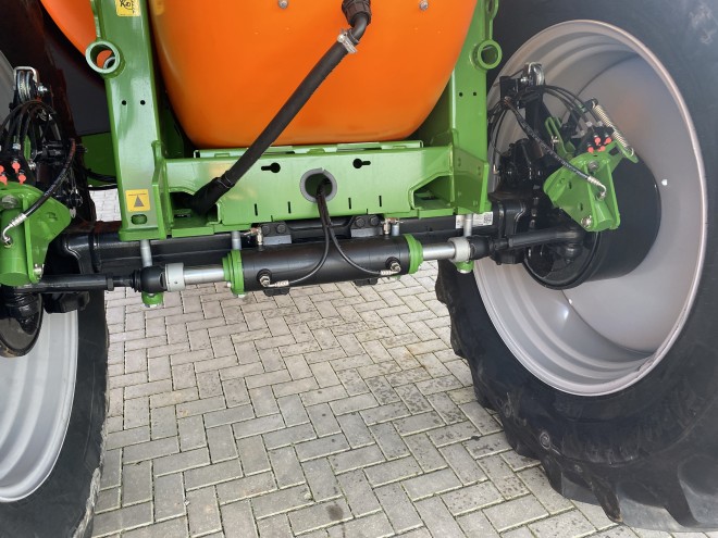 Amazone UX 5201 36M Trailed Sprayer Super L 3 boom Hydraulic pump Contour control Swing Stop
