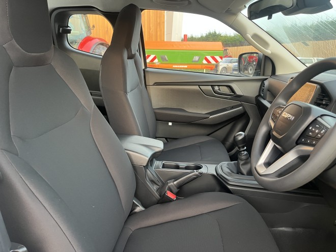 Isuzu D-MAX Utility Extended Cab
