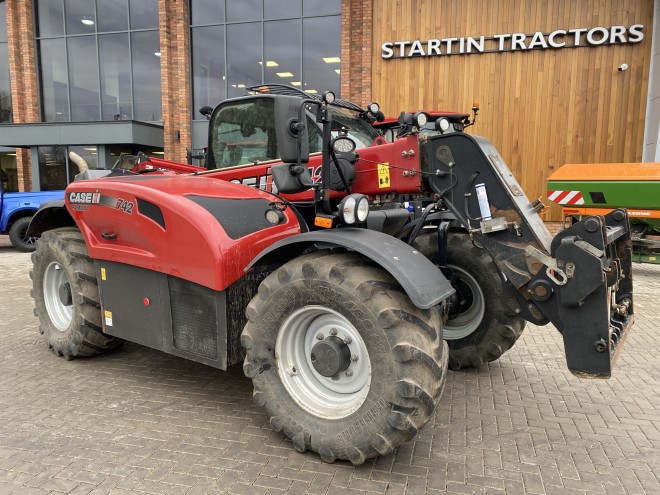 Case IH Farmlift 742 C/W Qfit headstock, Pick up hitch