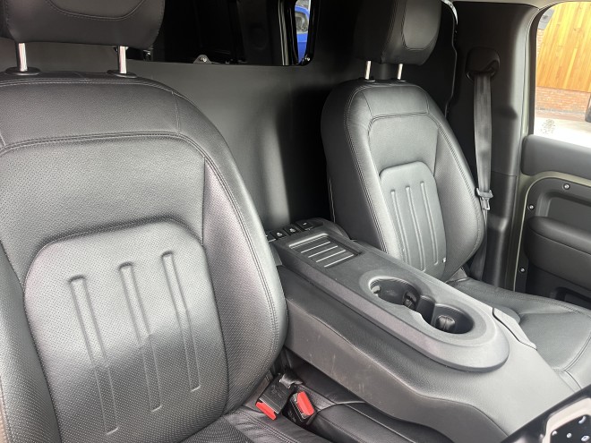 LandRover Defender 110 3.0 D250 Hard Top SE Auto Commercial with 3rd jump seat