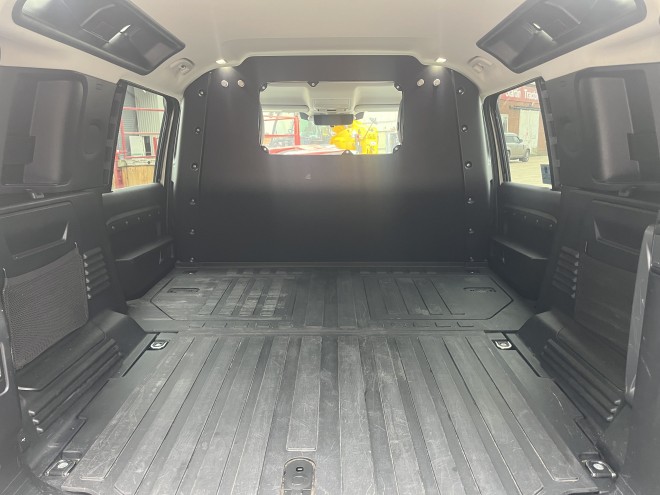 LandRover Defender 110 3.0 D250 Hard Top SE Auto Commercial with 3rd jump seat