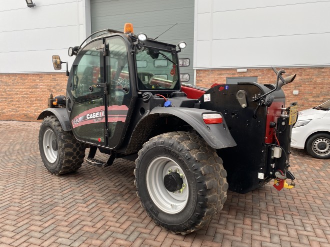 Case IH Farmlift 742 Telescopic Handler with Pin and Cone Carriage