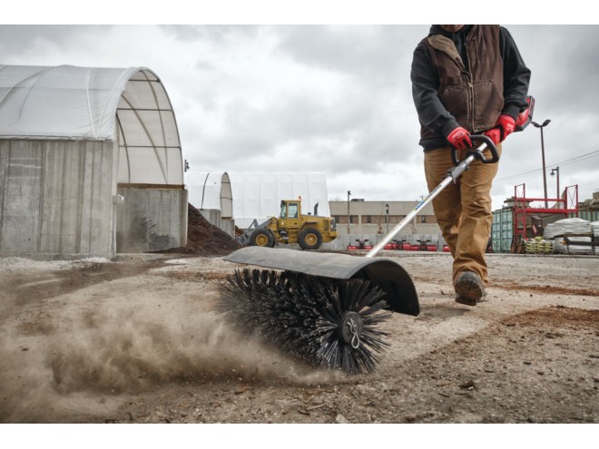 QUIK-LOK™ Bristle Brush Attachment. OEM Par M18 FOPH-BBA, 4932479985. Milwaukee Dealer, Milwaukee Range, Quik-Lok system, M18, Outdoor tools, Outdoor equipment, Buy Now, Low price Milwaukee tools, Buy Online, click & collect, instore, cordless tools, Milwaukee M18 tools, Bristle Brush Attachment. Startin Tractors.