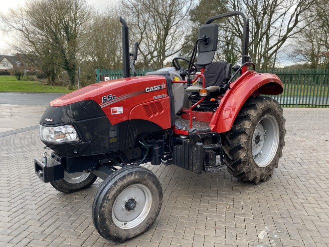 Case IH Farmall 55C 2WD Powershuttle ROPS