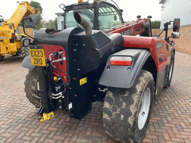 Case IH Farmlift 742 Telescopic Handler with Pin and Cone Carriage
